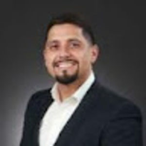 Meet your Posher, Luis